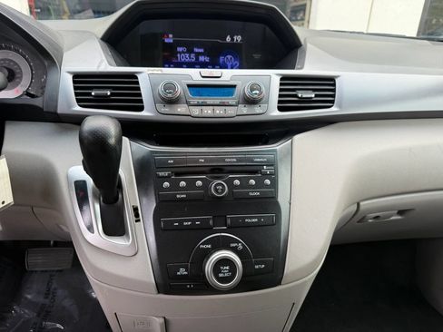 Used 2012 Honda Odyssey EX image 32