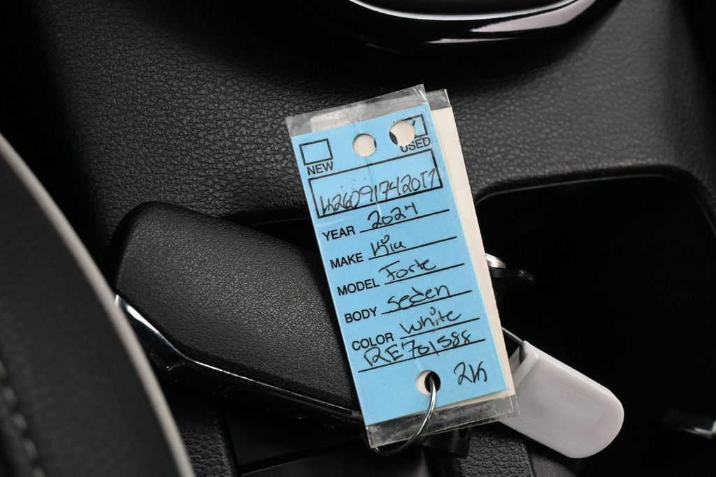 Used 2024 Kia Forte GT-Line FWD image 29
