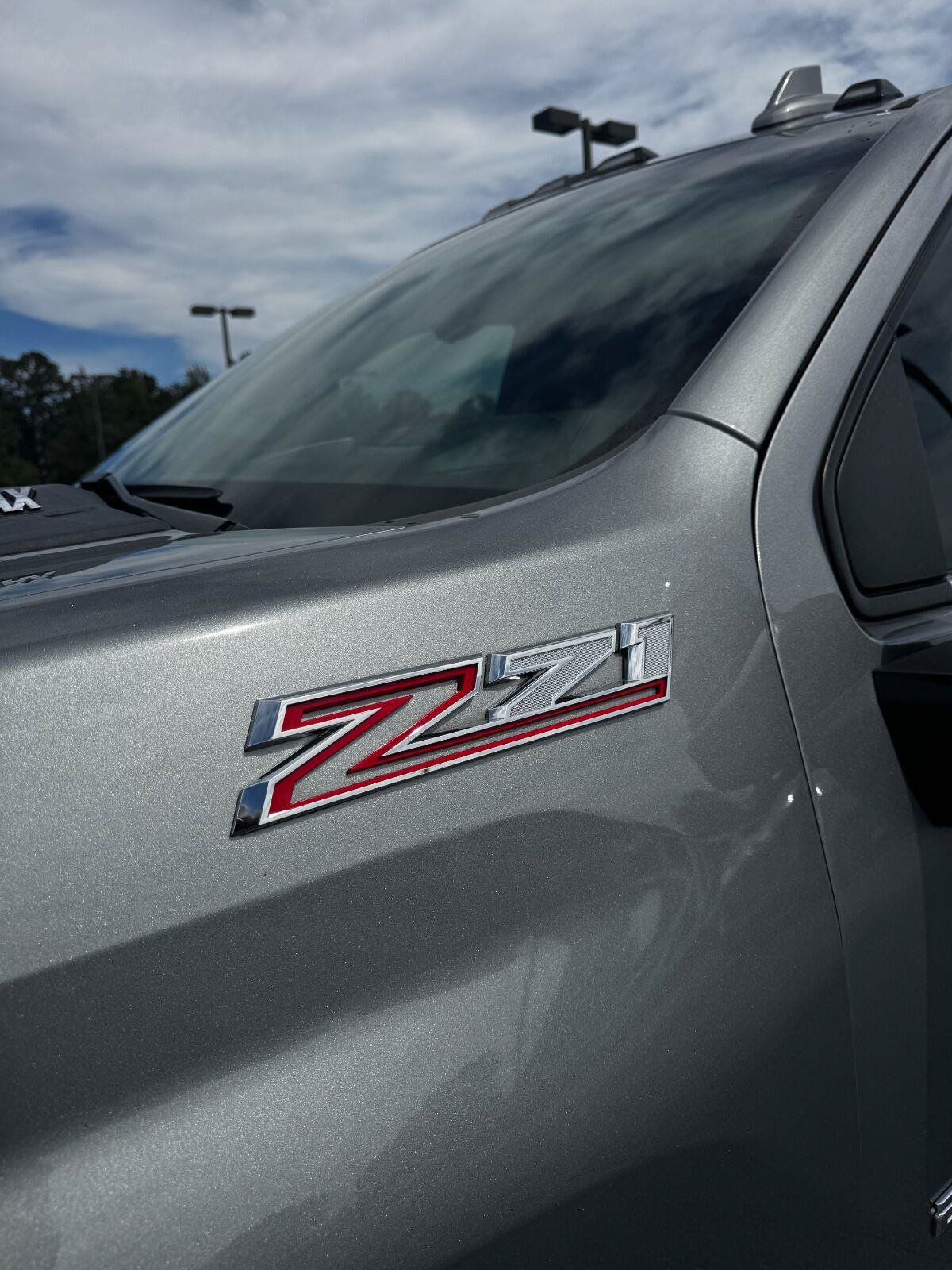 Used 2024 Chevrolet Silverado 2500 LTZ w/ LTZ Plus Package AWD/4WD image 15