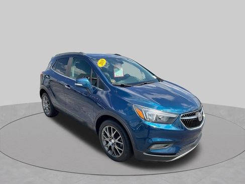 Used 2019 Buick Encore Sport Touring w/ Safety Package FWD image 5
