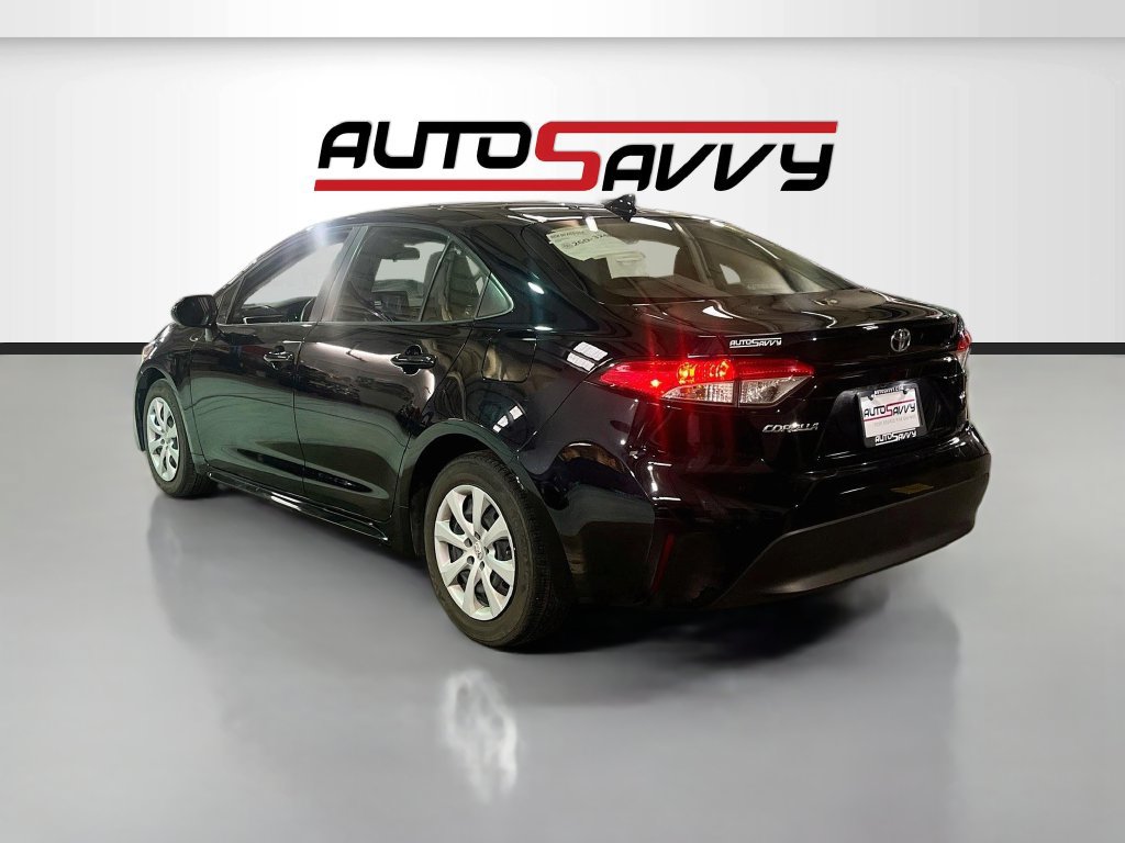 Used 2023 Toyota Corolla LE w/ Carpet Mat Package (TMS) FWD image 5