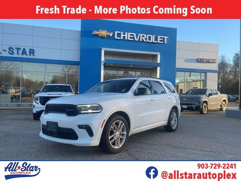Used 2023 Dodge Durango GT image 1