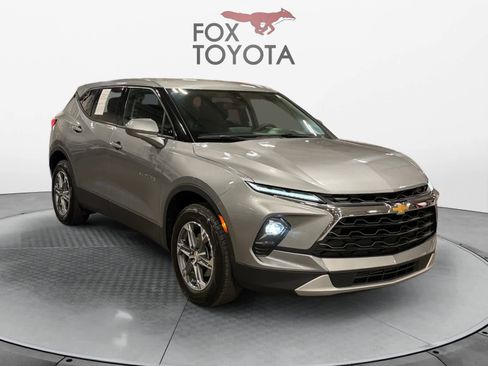 Used 2023 Chevrolet Blazer LT image 8