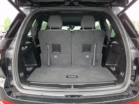 Used 2025 Jeep Grand Cherokee L Laredo w/ Luxury Tech Group I AWD/4WD image 29