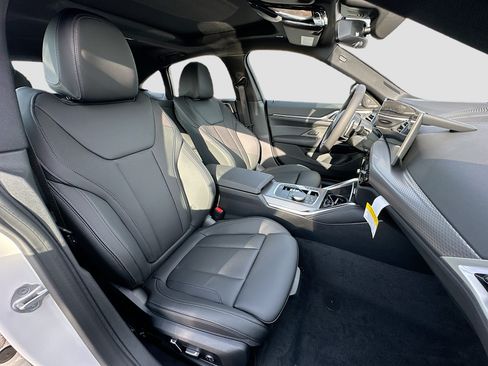 New 2026 BMW 430i w/ M Sport Package RWD image 21