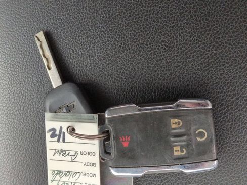 Used 2017 Chevrolet Colorado ZR2 w/ LPO, Premium Interior Package image 28