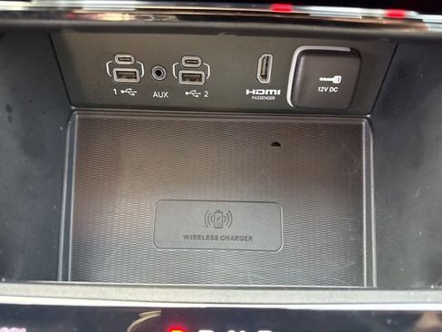 Used 2024 Jeep Grand Cherokee Summit image 23