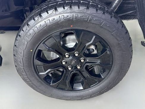 Certified 2022 Ford F150 XLT w/ Equipment Group 302A High image 29