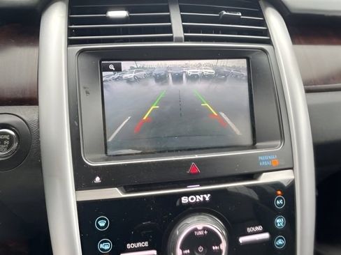Used 2014 Ford Edge Limited w/ Equipment Group 301A AWD/4WD image 14