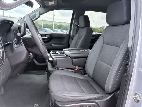 Used 2022 Chevrolet Silverado 1500 Custom AWD/4WD image 17