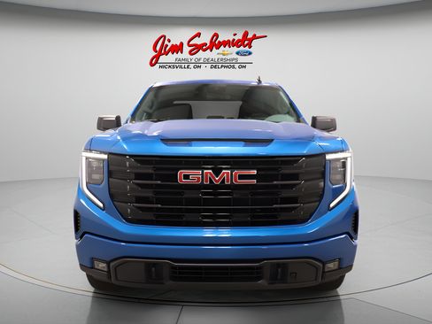 Used 2024 GMC Sierra 1500 Elevation w/ X31 Off-Road Package AWD/4WD image 3