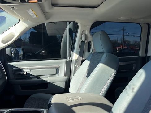 Used 2018 RAM 1500 Big Horn image 27