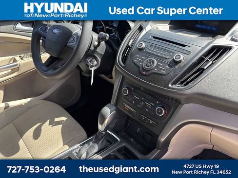 Used 2018 Ford Escape SE image 7