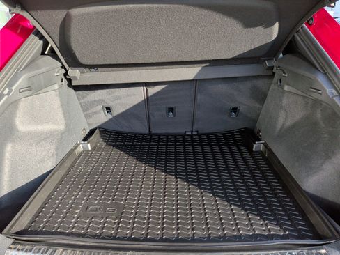 Certified 2022 Audi Q3 2.0T Premium w/ Black Optic Sport Package image 33