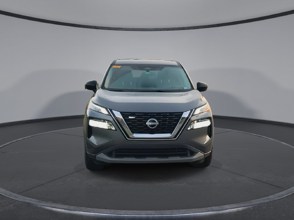 Used 2023 Nissan Rogue S FWD image 3