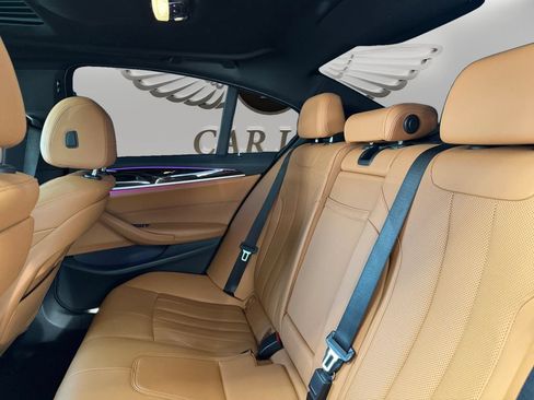 Used 2021 BMW 540i w/ M Sport Package RWD image 13