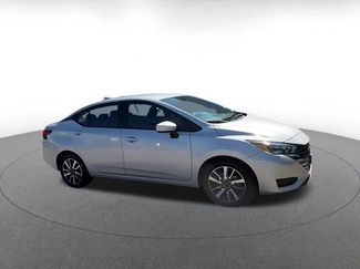 Used 2025 Nissan Versa SV FWD video 2