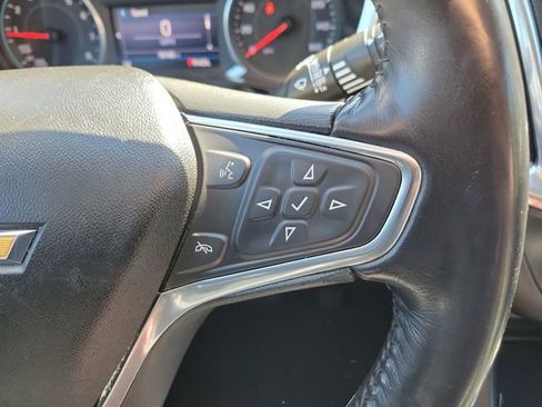 Used 2019 Chevrolet Equinox LT image 28