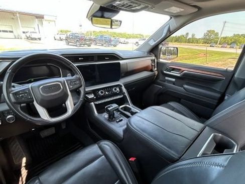 Used 2023 GMC Sierra 1500 Denali w/ Denali Reserve Package AWD/4WD image 9