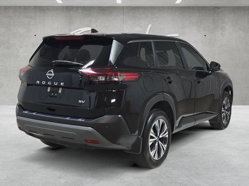 Used 2022 Nissan Rogue SV FWD image 16