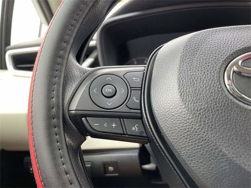 Used 2023 Toyota Corolla LE image 24