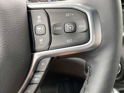 Used 2025 RAM 1500 Big Horn AWD/4WD image 19