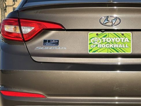 Used 2016 Hyundai Sonata ECO image 5