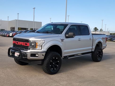 Used 2018 Ford F150 XLT w/ Equipment Group 302A Luxury image 14