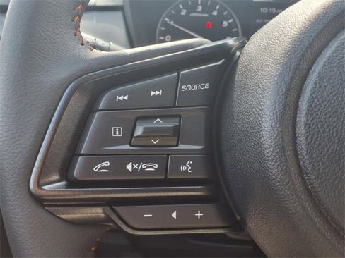 New 2025 Subaru Crosstrek 2.5i Limited w/ Popular Package #3A image 14