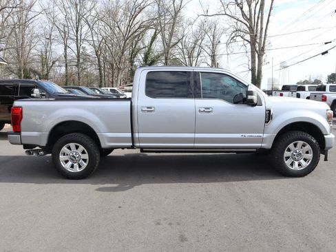 Used 2022 Ford F350 Platinum image 4