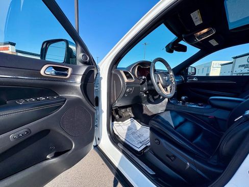 Used 2015 Jeep Grand Cherokee Limited image 11