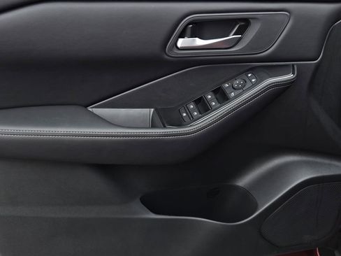 New 2026 Nissan Rogue SV w/ Cold Weather Package FWD image 17