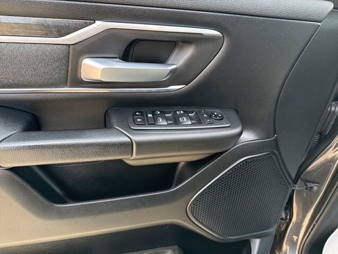 Used 2019 RAM 1500 Big Horn image 23