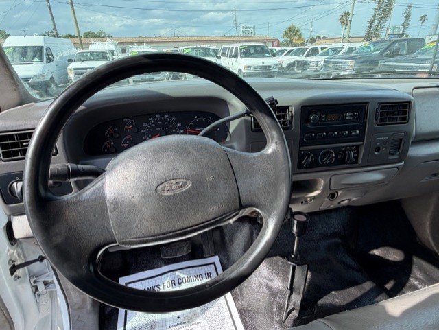 Used 2001 Ford F350 XL RWD image 14