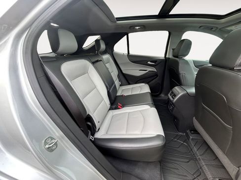 Used 2020 Chevrolet Equinox Premier image 11