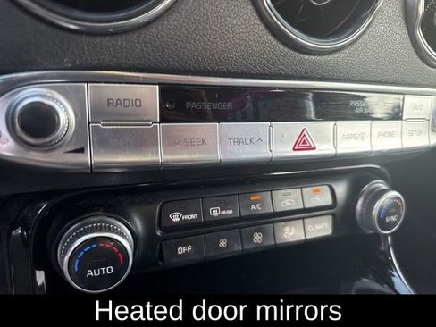 Used 2019 Kia Stinger RWD image 18