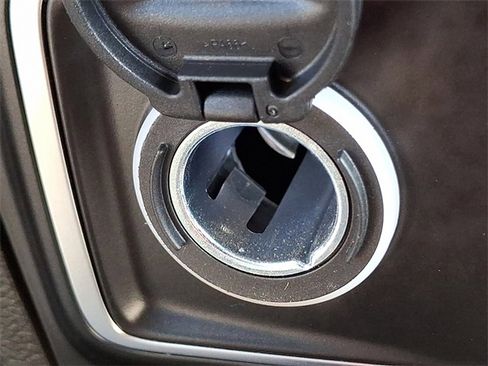 Used 2022 Jeep Wrangler Unlimited Rubicon 4xe w/ Cold Weather Group image 25