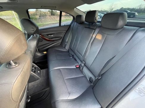 Used 2013 BMW 328i Sedan RWD image 14