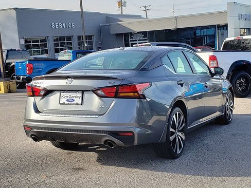 Used 2021 Nissan Altima 2.5 SR image 5