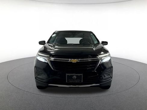 Used 2023 Chevrolet Equinox LT w/ Driver Convenience Package AWD/4WD image 2