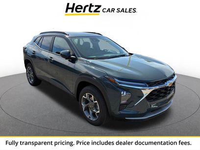 Used 2025 Chevrolet Trax LT