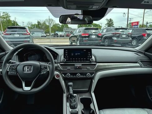 Used 2019 Honda Accord LX image 20