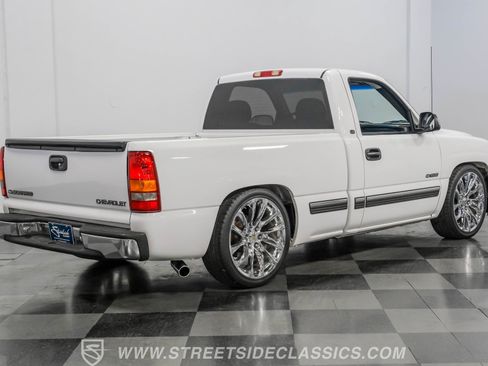 Used 2000 Chevrolet Silverado 1500 LS image 10