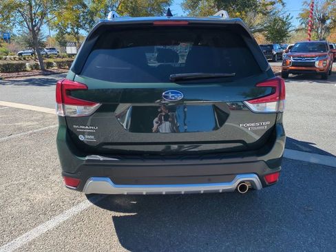 Used 2024 Subaru Forester Touring image 7