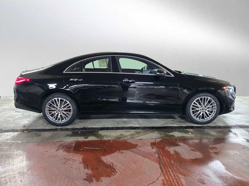 Used 2025 Mercedes-Benz CLA 250 4MATIC image 2