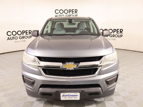 Used 2018 Chevrolet Colorado W/T w/ WT Convenience Package AWD/4WD image 8
