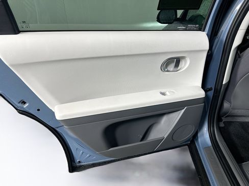 Used 2024 Hyundai Ioniq 5 SE image 26