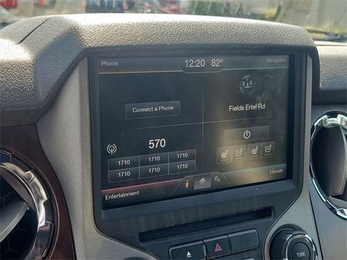 Used 2016 Ford F250 Lariat w/ Lariat Ultimate Package AWD/4WD image 18