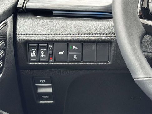 Certified 2025 Honda Odyssey Elite image 22