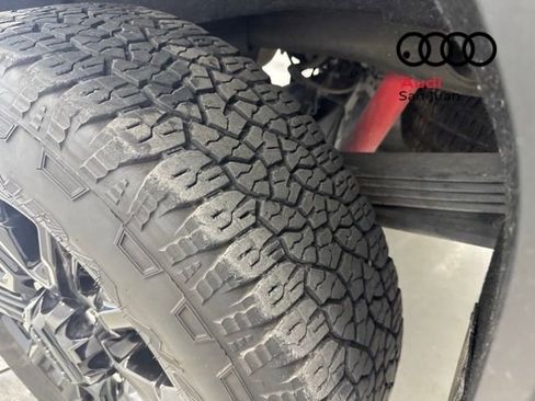 Used 2022 GMC Sierra 2500 Denali w/ Denali Black Diamond Edition image 12